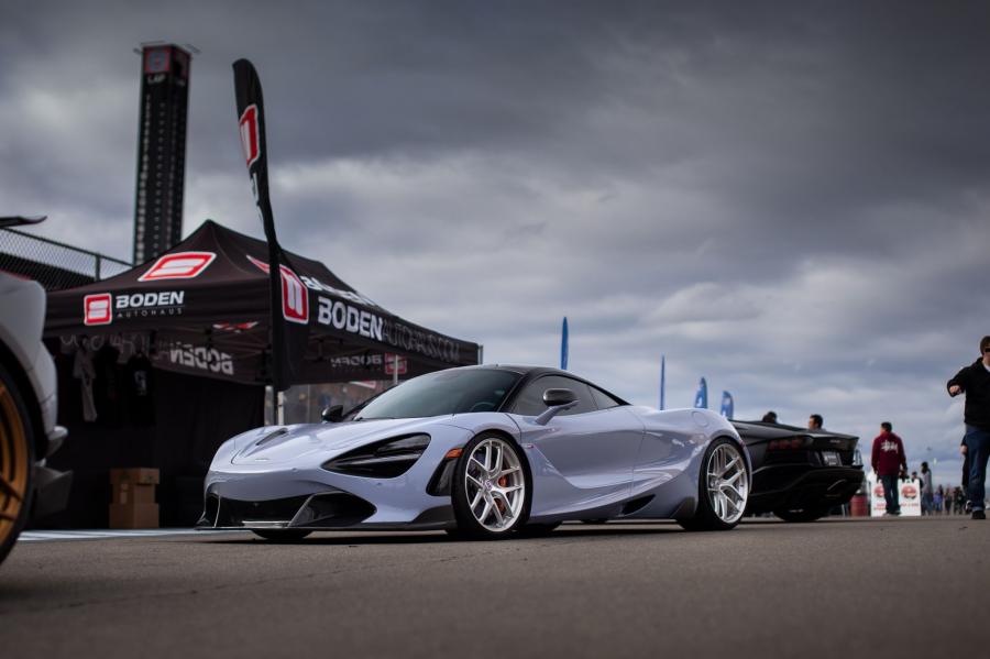  McLaren 720S Coupe on HRE Wheels (R101) 2018 года  (фото 6 из 8)